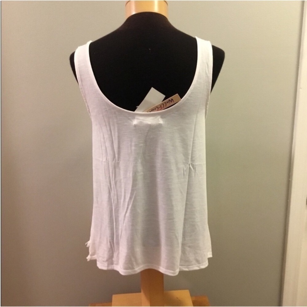 Wallflower tank top with fringe detail Woman’s Med white shark bite hem - Picture 11 of 13